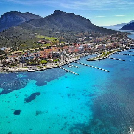 Villa Alfredo Golfo Aranci Esterno foto